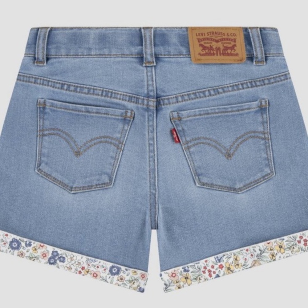 Levi's Light Blue girls stretch shorts size 6